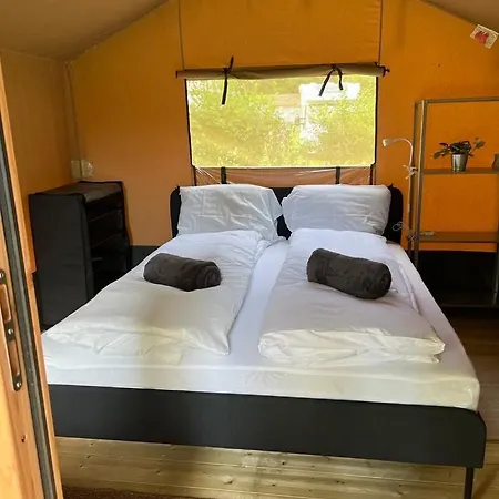 Luxury tent Delta Glamping *