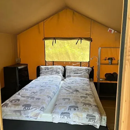 Delta Glamping Luxuszelt *